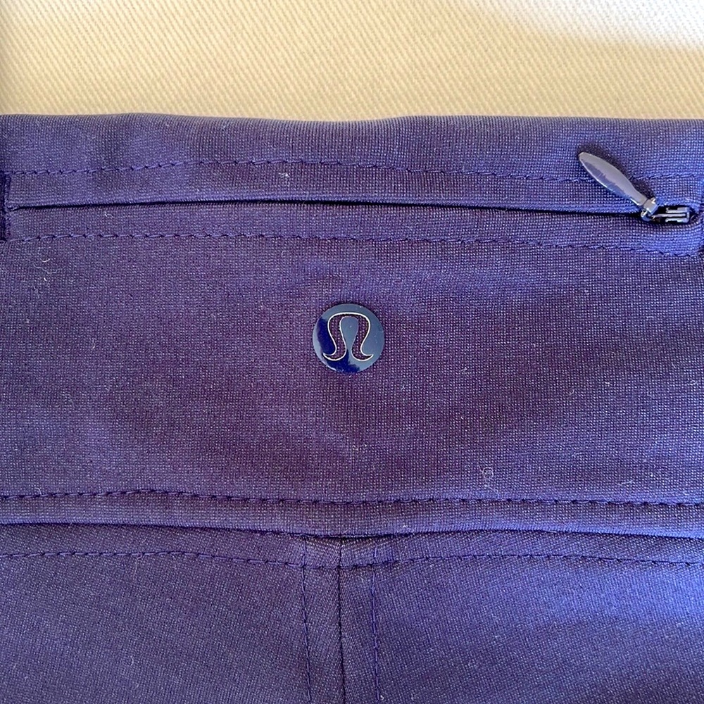 Lululemon Wander Pant - Picture 9 of 10